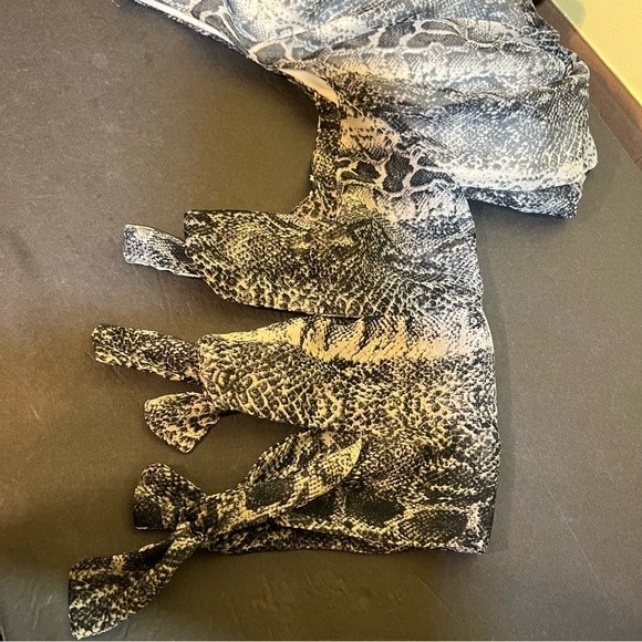 Python Print Judith March Sz S Oversized Dress Cold Shoulder Tie Arms Loose Fit - Picture 9 of 12